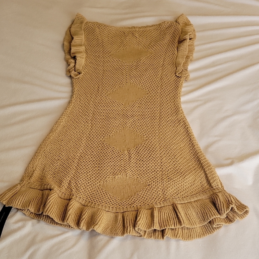Knit Dress with Ruffles - Picture 6 of 6